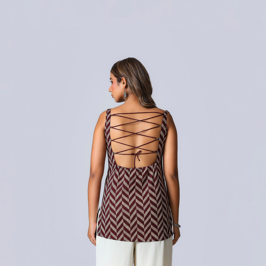 REET -  BACKLESS KURTI