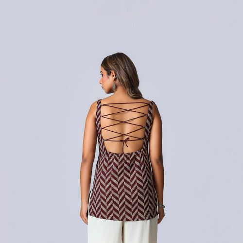 REET -  BACKLESS KURTI