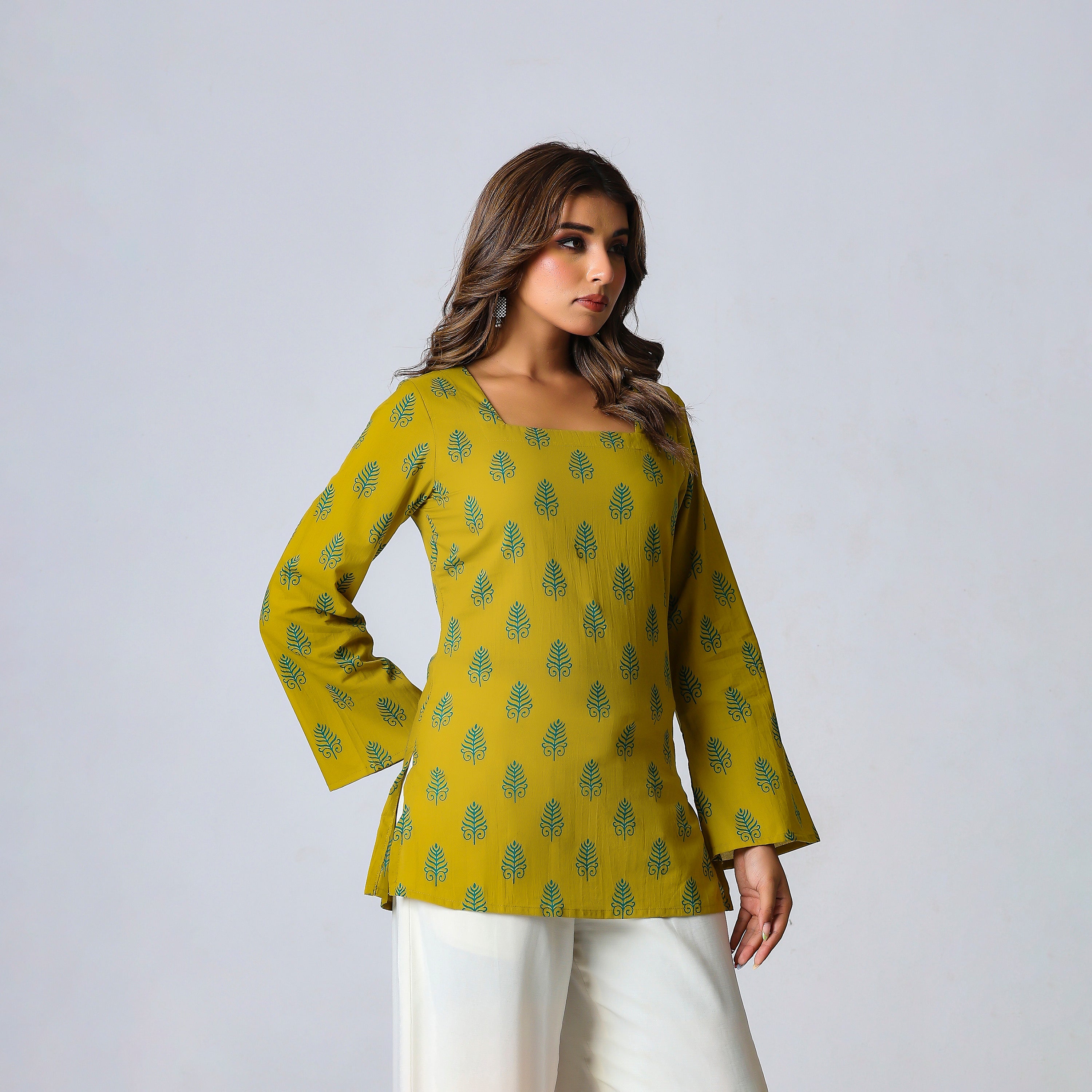 TANYA - SQUARE NECK KURTI