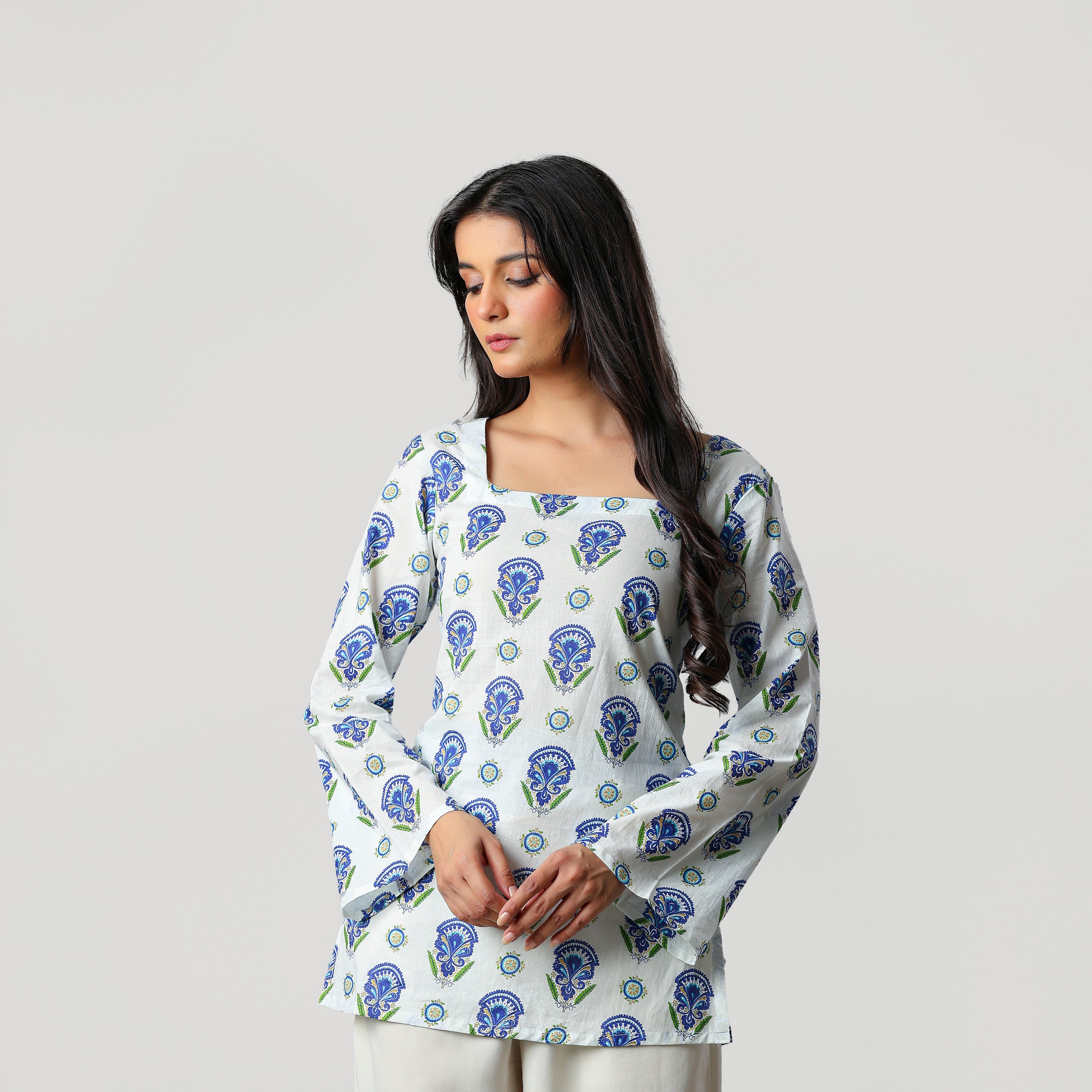 SHIFA- SQUARE NECK KURTI