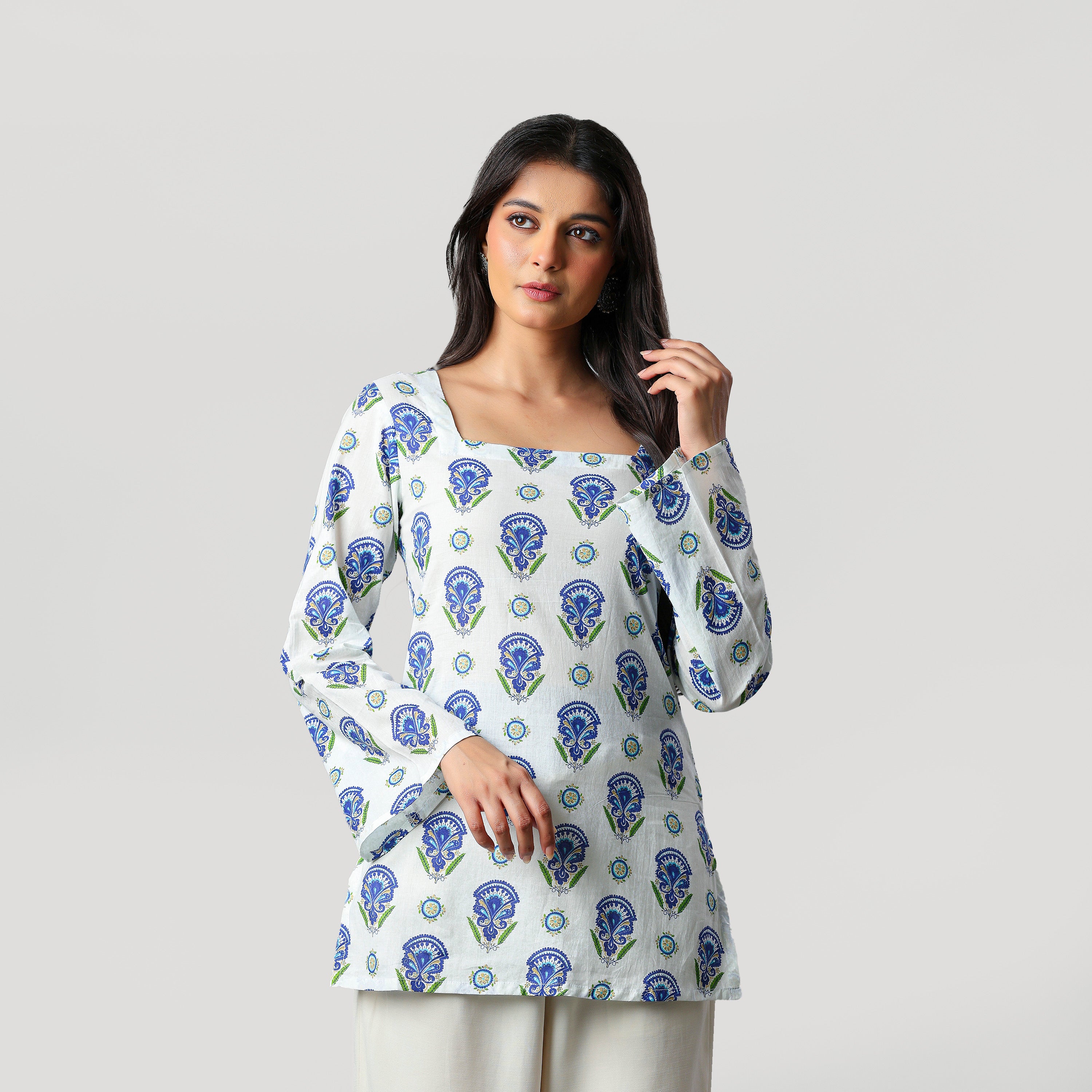 SHIFA- SQUARE NECK KURTI